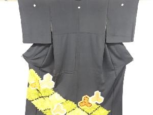 アンティーク　金彩毘沙門亀甲に菊模様刺繍留袖
